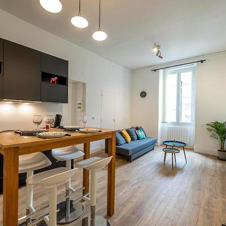 Coeur De Ville, Magnifique Appartement + Parking Pau Kültér fotó